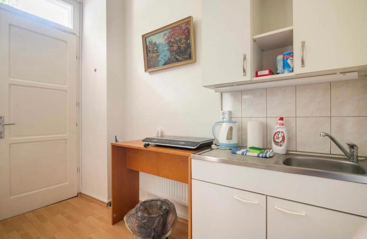 Apartment Stepanska Прага Экстерьер фото