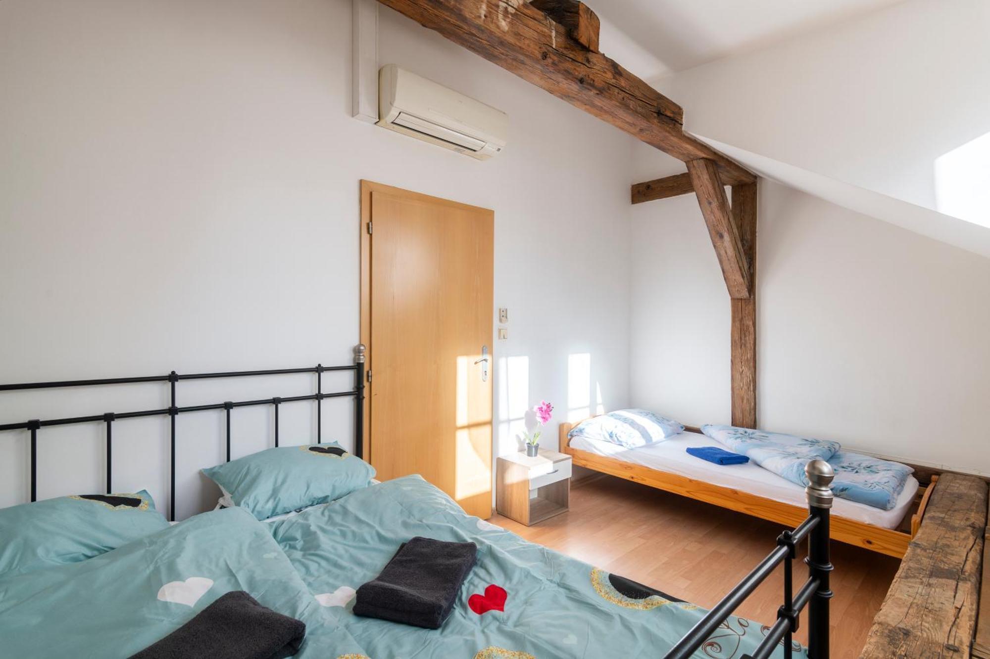 Apartment Stepanska Прага Экстерьер фото