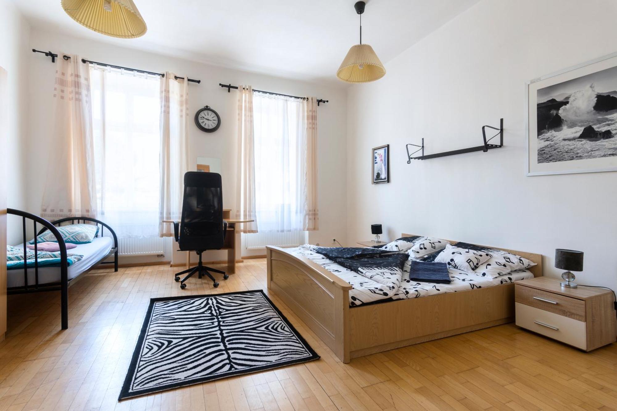 Apartment Stepanska Прага Экстерьер фото