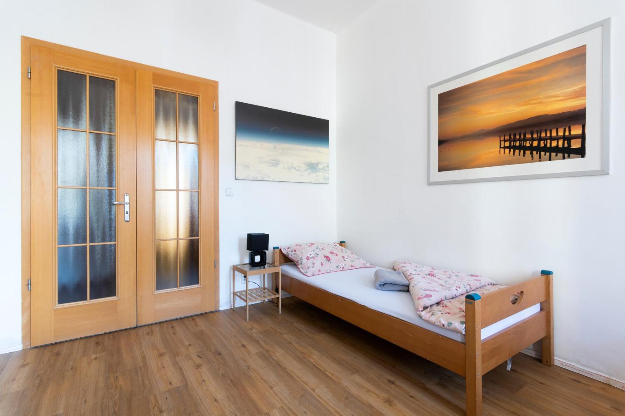 Apartment Stepanska Прага Экстерьер фото